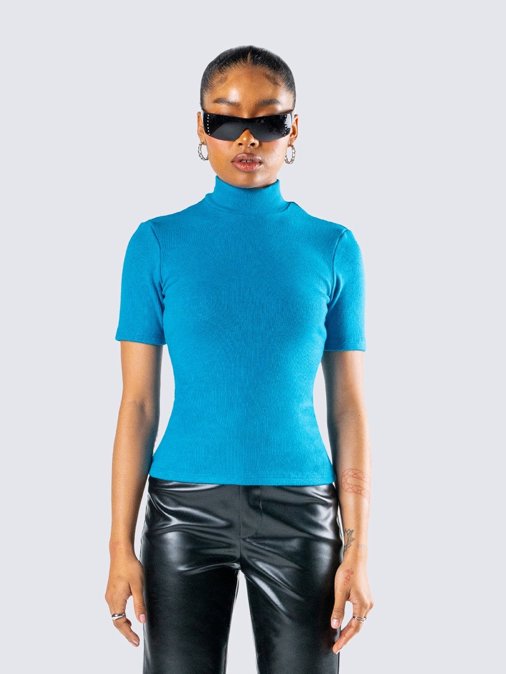 NWOT Turquoise Short-Sleeve Mock Neck Top XS